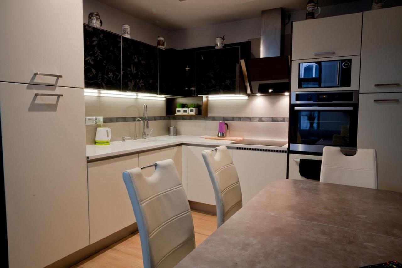 Magic Apartment Krakau Buitenkant foto